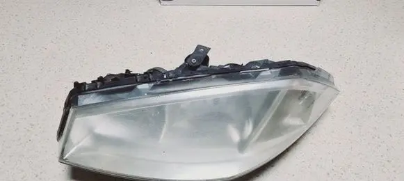 Renault Megane II Headlight/headlamp 8200073220F 89306990 E95399