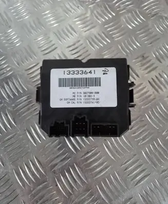 Opel Insignia A Tailgate/trunk control unit/module 13333641