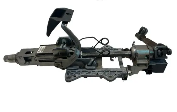 Volkswagen PASSAT CC Steering wheel axle 52758050 11051701309