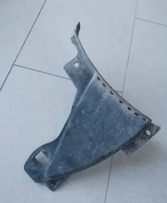 Seat Arona Front splash guards bracket 6F9805946C