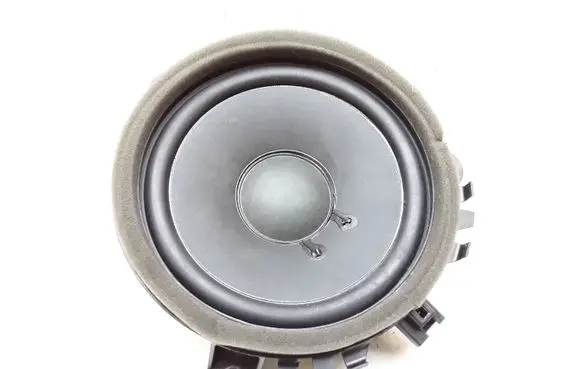 Volvo V70 Front door speaker 30657445