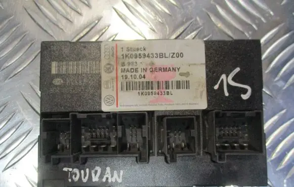 Volkswagen Touran I Central body control module 1K0959433BL