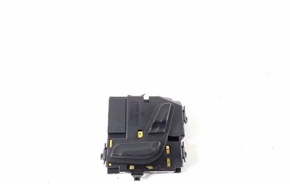 Mercedes-Benz E W212 Seat control switch A2048701858