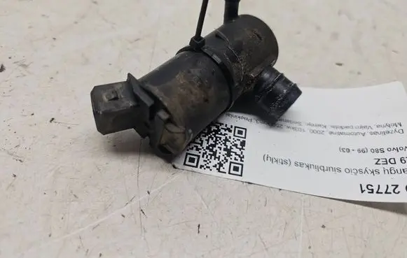 Volvo S80 Windscreen/windshield washer pump 9169611