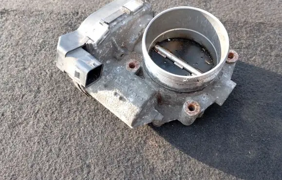 BMW X6 E71 Throttle valve 7555944 A2C53181967