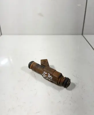 Volvo XC70 Fuel injector 9186340 0280155831
