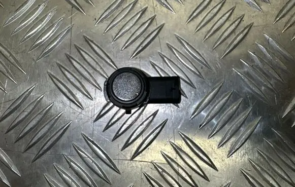 Volkswagen PASSAT B8 Parking PDC sensor 5Q0919275B