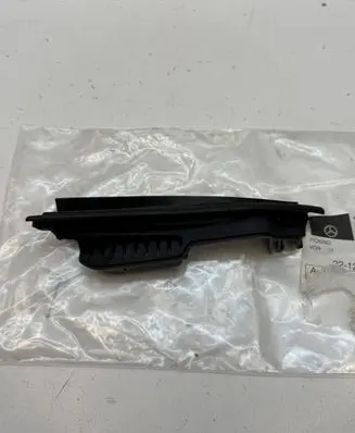 Mercedes-Benz S W223 Front bumper mounting bracket A2238854103 600001058501355 2124208A