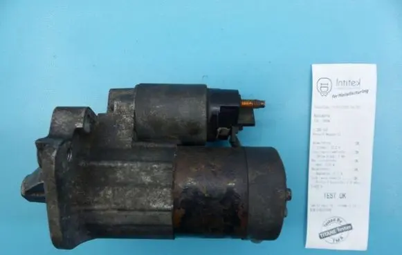 Renault Megane II Starter motor 8200584675 IMPRK1296527