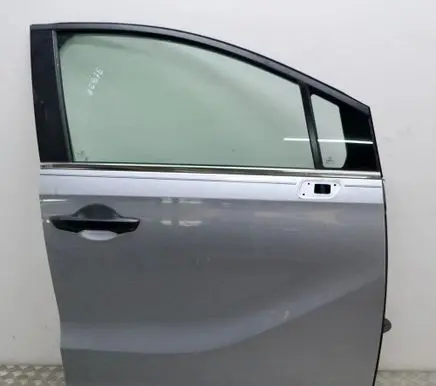Honda Odyssey Front door 67111THRA00ZZ