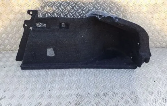 Trunk/boot side trim panel