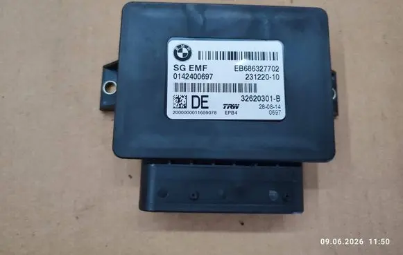 BMW X4 F26 Hand brake control module 6863277 686327702