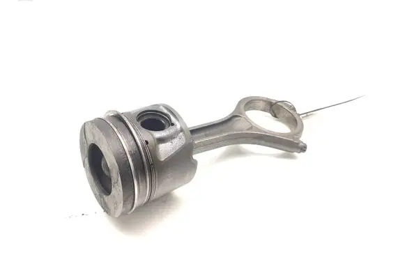 Land Rover Discovery 3 - LR3 Piston with connecting rod 276DT