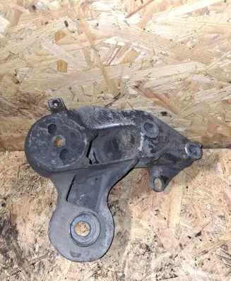 Audi A6 S6 C6 4F Engine mounting bracket 4F0199352E