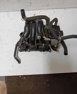 Opel Agila B Intake manifold
