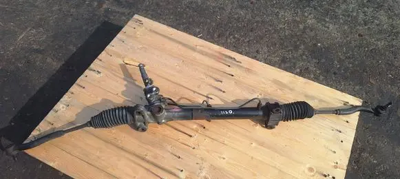 Toyota Yaris Steering rack