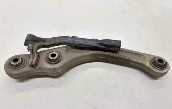 Audi A8 S8 D3 4E Rear control arm 4E0505361