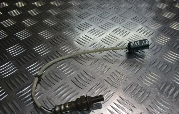 Nissan Primera Lambda probe sensor OZA554-N8