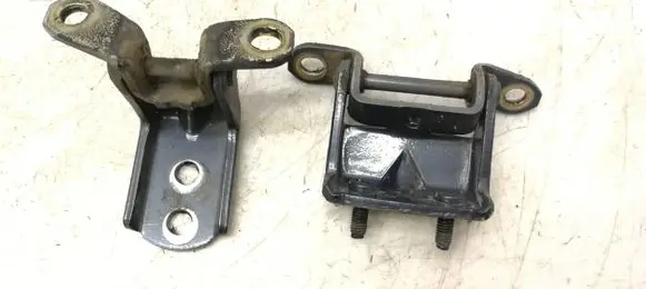 Nissan Pathfinder R51 Rear door hinge set B25K