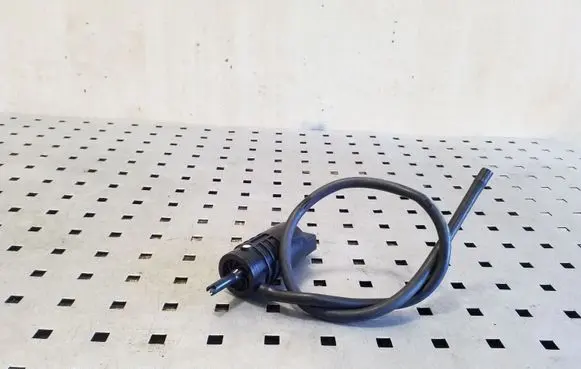 Windscreen/windshield washer pump