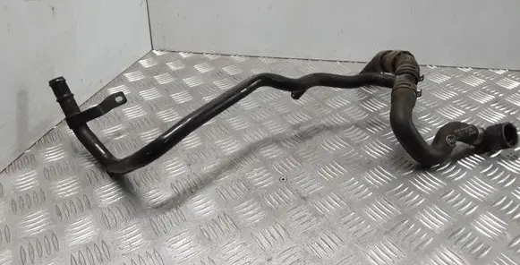 Volkswagen Golf VII Engine coolant pipe/hose 5Q0122073BK 5Q0122073R