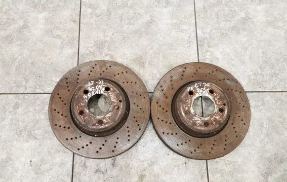 Mercedes-Benz E C207 W207 Front brake disc