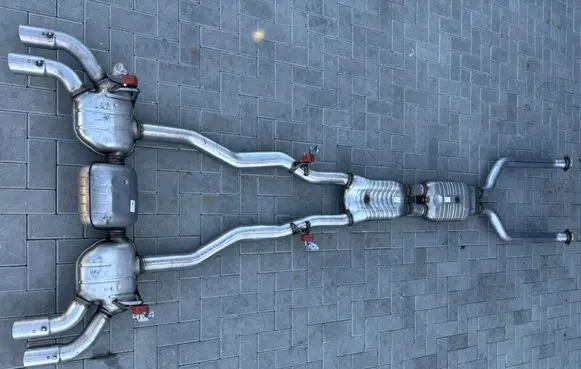 BMW M5 G90 Muffler/silencer 8071111 7889586