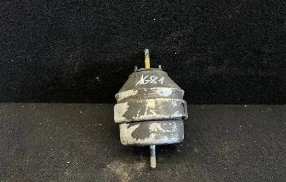 Audi A6 S6 C5 4B Engine mount bracket W1790918