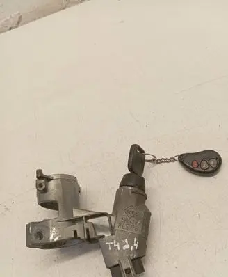 Volkswagen Transporter - Caravelle T4 Ignition lock 701905851