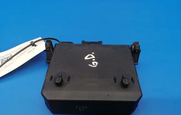 Mercedes-Benz C W203 Door control unit/module 2038206626