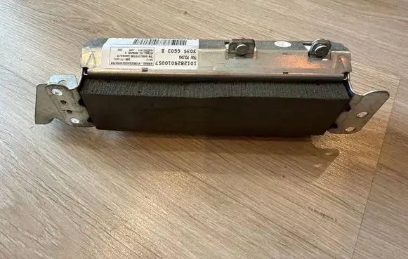 Mercedes-Benz S W221 Rear door airbag 30356603B 2218600505 10522200572