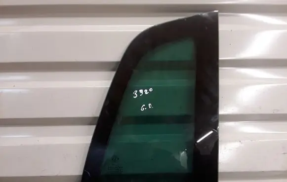 Lancia Musa Rear side window