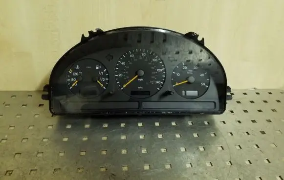 Mercedes-Benz ML W163 Speedometer (instrument cluster) A1635405911