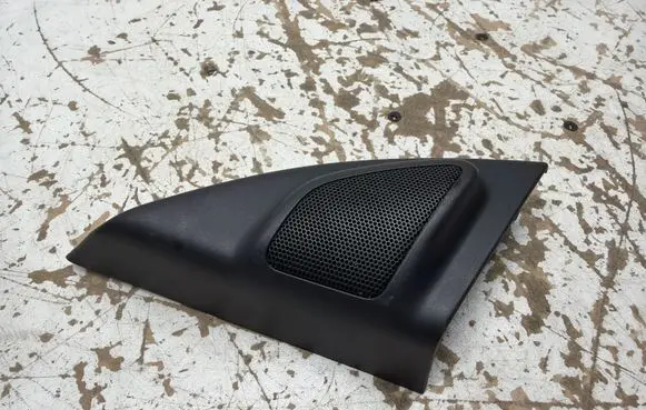 Volvo XC70 Front door speaker 30781067