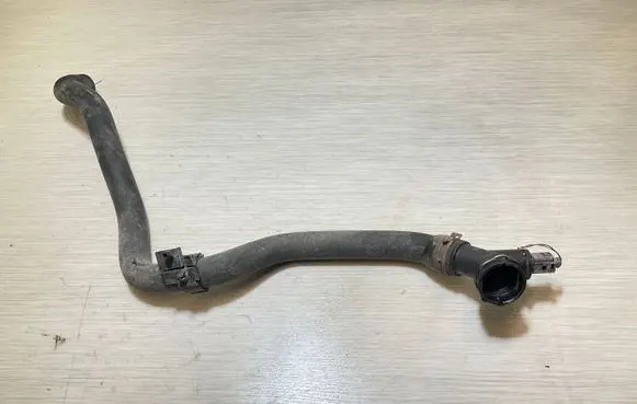 Volkswagen Golf V Engine coolant pipe/hose 1K0122051BG