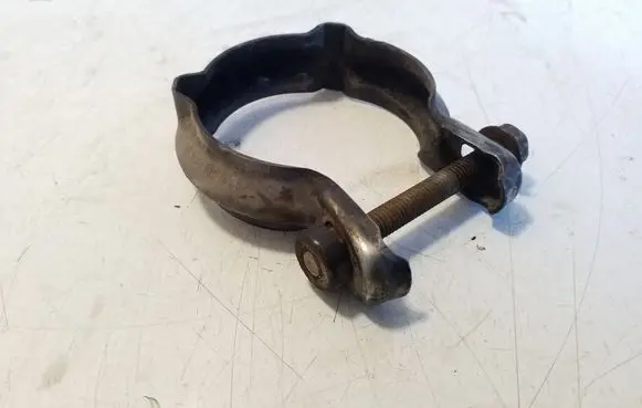 Jaguar XJ X351 Muffler pipe connector clamp 