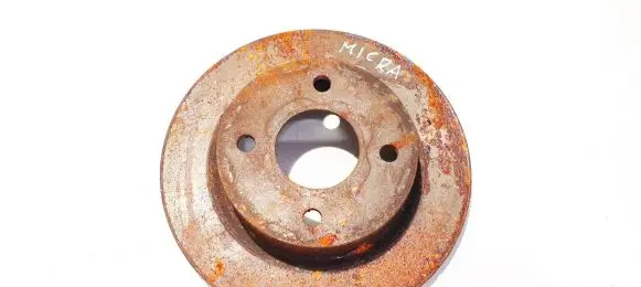 Nissan Micra Front brake disc neventiliuojamas