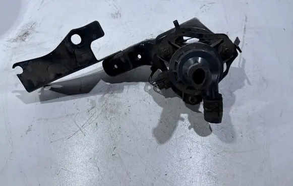 Toyota Prius+ (ZVW40) Water pump G904047090 11L2520535 11L254090