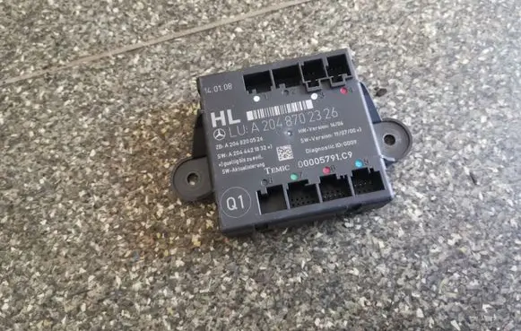 Mercedes-Benz C W204 Other control units/modules A2048702326