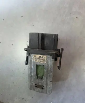 Volkswagen Polo III 6N 6N2 6NF Heater blower motor/fan resistor