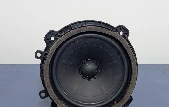 Hyundai Tucson IV NX4 Subwoofer speaker 96330-N7000