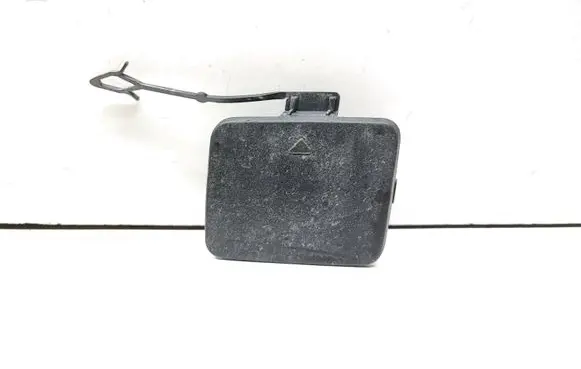 BMW X5 E70 Front tow hook cap/cover 7158447