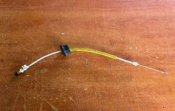 Audi A4 S4 B7 8E 8H Rear door cable line 8E0839085C