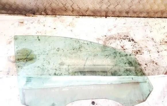 Fiat Croma Front door window glass four-door