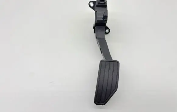 Subaru Outback (BT) Accelerator throttle pedal 36010AN02A 29053636359