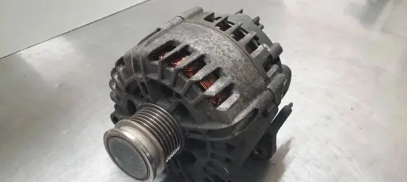 Audi A3 S3 8V Generator/alternator 04E903023K 112114583 6914362D