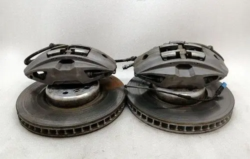 BMW 1 F40 Front Brake Caliper Pad/Carrier 34116891275