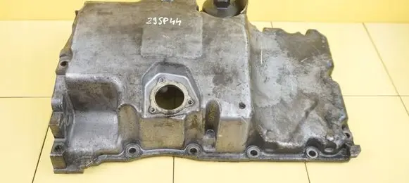 Opel Astra J Oil sump 55573785 29SP44