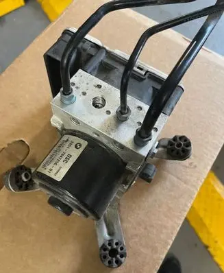 BMW M5 ABS Pump 7847256