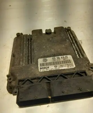 Volkswagen Golf V Engine control unit/module 03G906016FS 1039S06188 0281011955